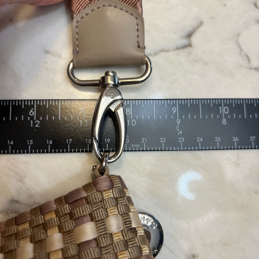 The Sak Woven Classic Y2K Brown and Cream‎ Shoulder Bag - Picture 3 of 6